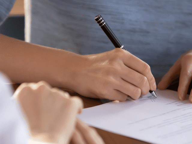 טעויות נפוצות של מעסיקים – כך תימנעו מתביעה | עורך דין דיני עבודה