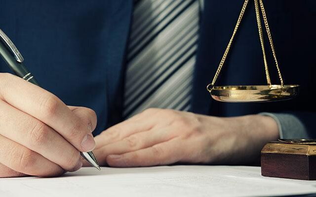 שעות נוספות שלא שולמו? כך עורך דין דיני עבודה יכול לעזור | Mega Lawyer