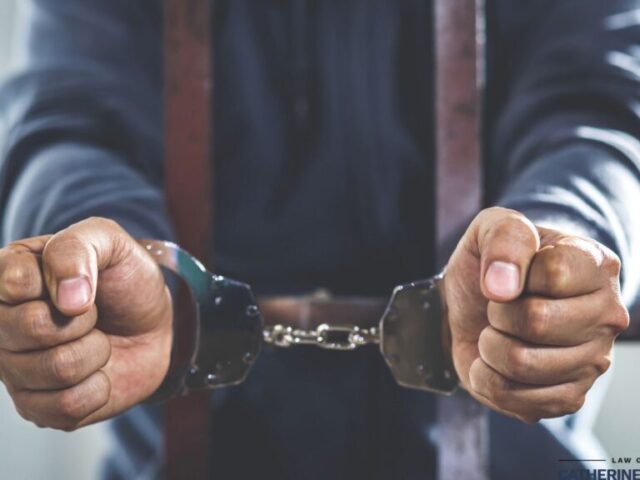 עורך דין פלילי לקטינים: מה ההבדל ולמה זה חשוב?